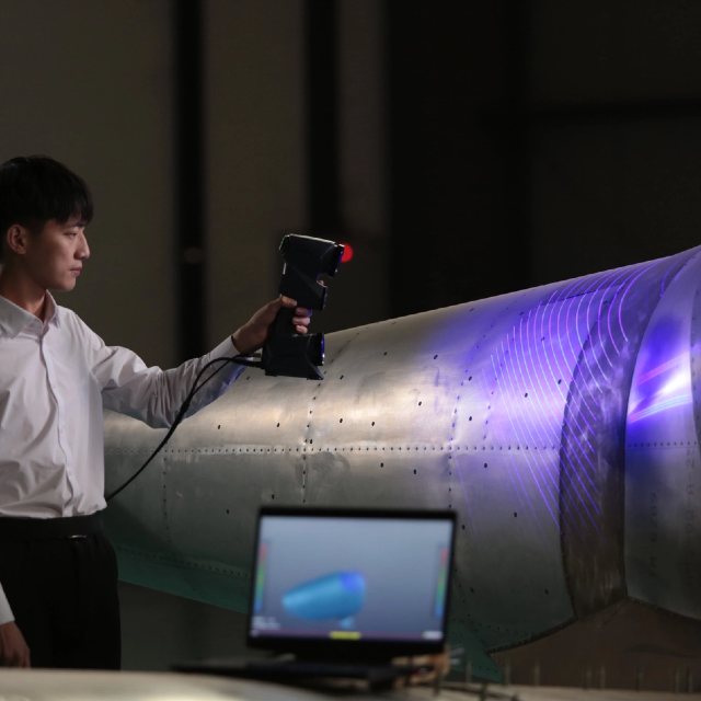 Más allá de la creación de prototipos: aplicaciones críticas de escáneres 3D profesionales en producción e ingeniería inversa